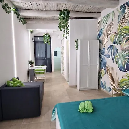 Stella Bianca 나폴리